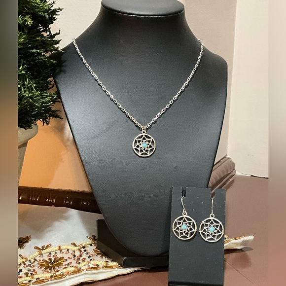 Jewelry - Silver dreamcatcher necklace and earring set
